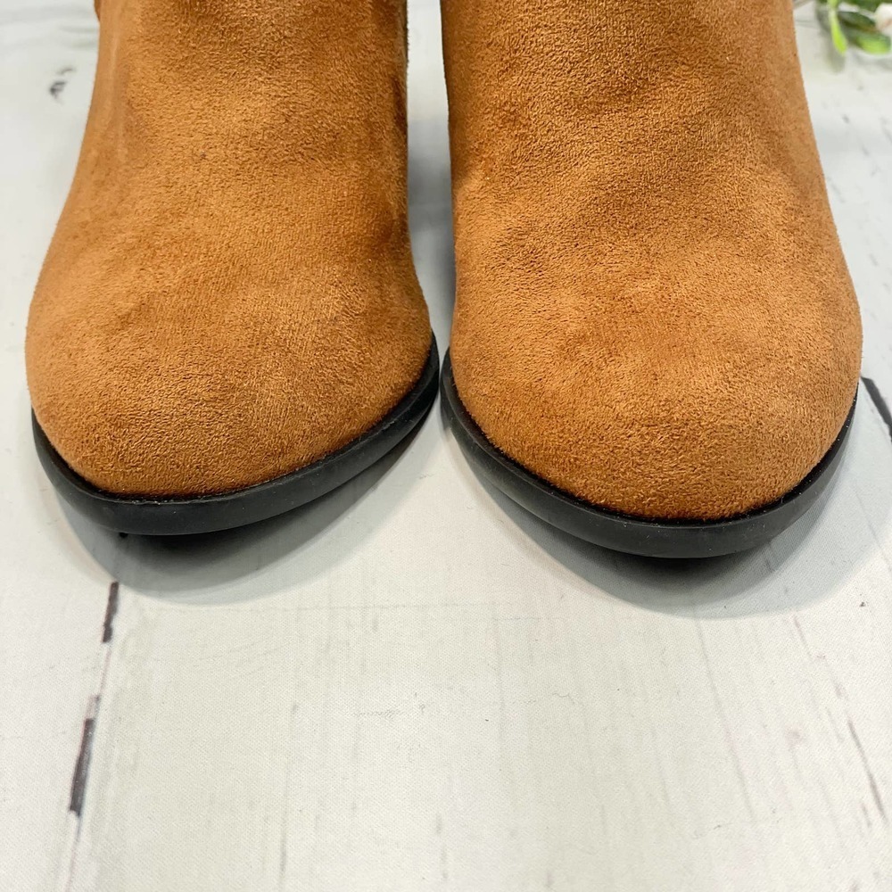 Women's Camel Ankle Boots with Ruffles (Size 7) - Picture 5 of 13